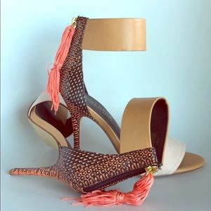 Kendall + Kylie High heels